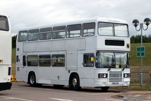 21 August 2016 Gaydon bus event 049.jpg