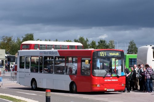 21 August 2016 Gaydon bus event 058.jpg