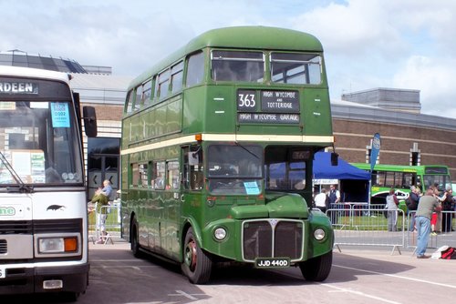 20 August 2017 Gaydon Museum Bus Rally 041.jpg